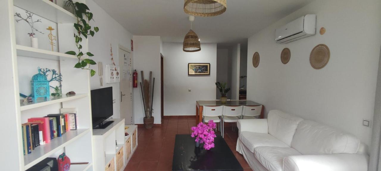 Piedranegra, Apartamento Completo Con Patio, Terraza Y Bbq Rodalquilar Exteriör bild