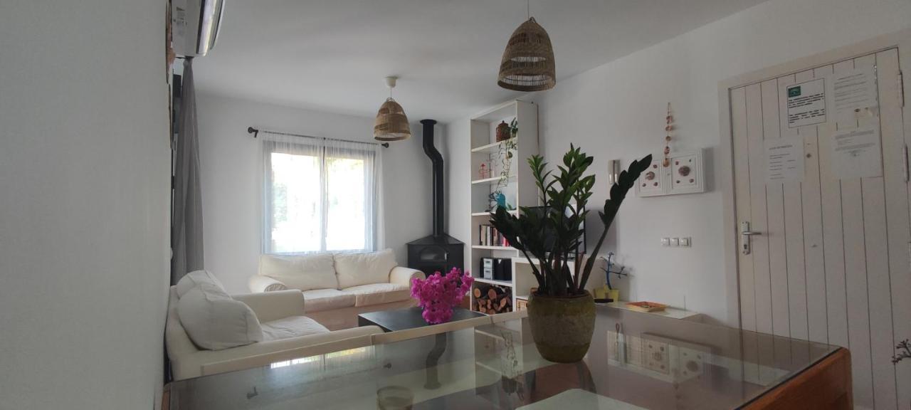 Piedranegra, Apartamento Completo Con Patio, Terraza Y Bbq Rodalquilar Exteriör bild